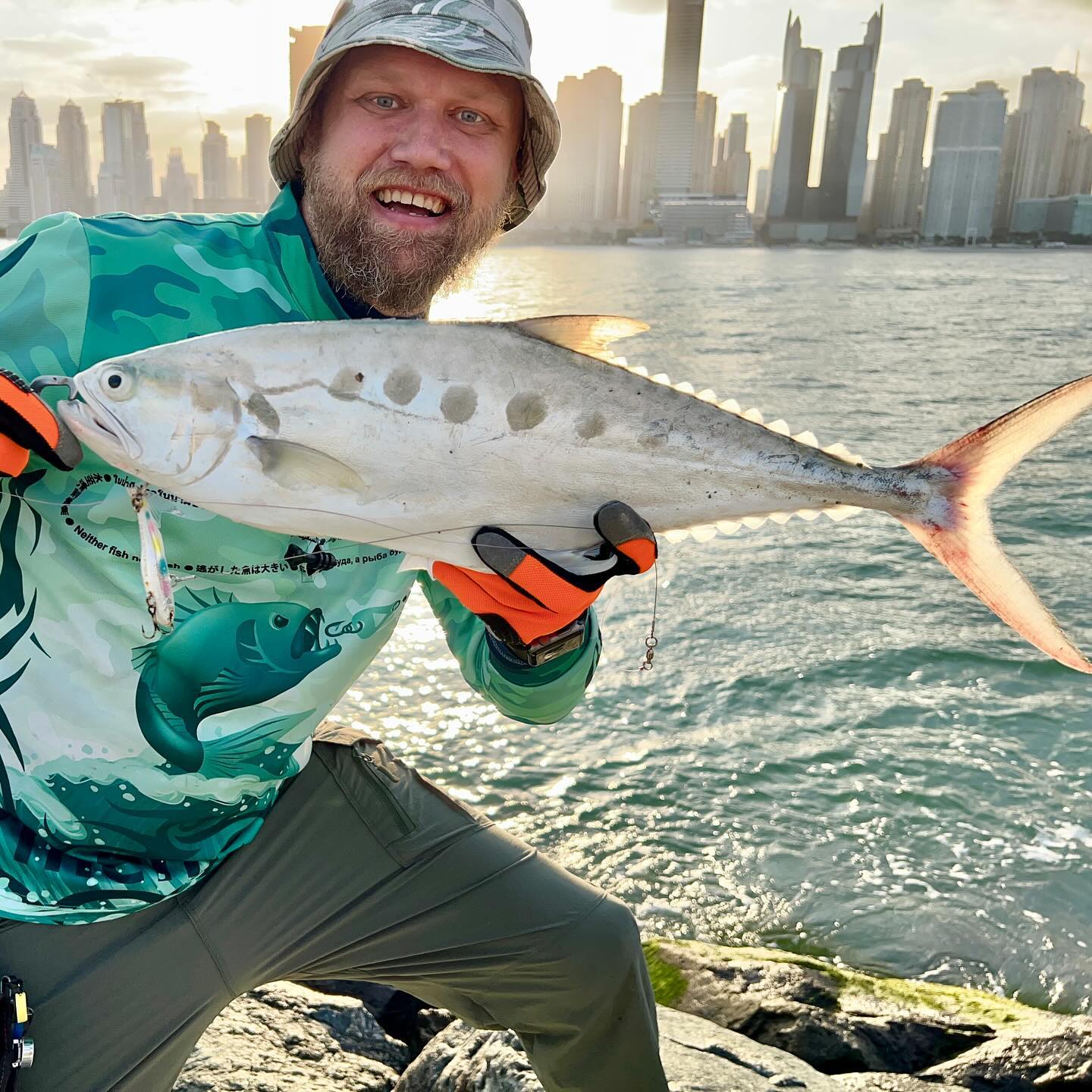 Good size queen fish landed here, in Dubai! 🇦🇪 Hope this is not the last fish caught in the UAE!