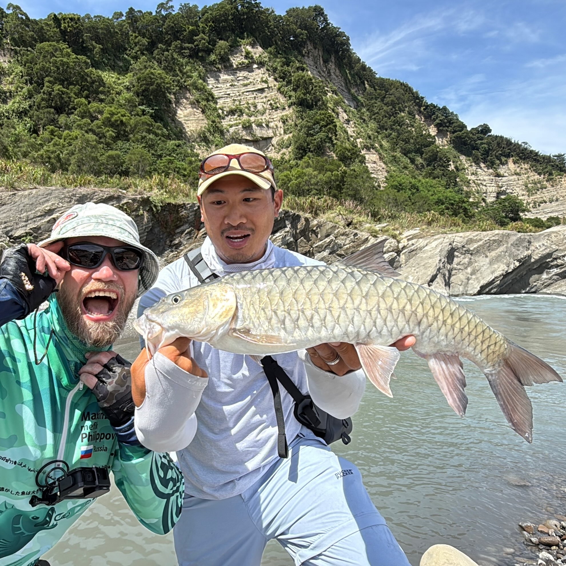 I’m not a guide, but if friends ask me to help to find new species for them - I’m IN!!! Spend good time with @heyskipperofficial Brandon and Erin.